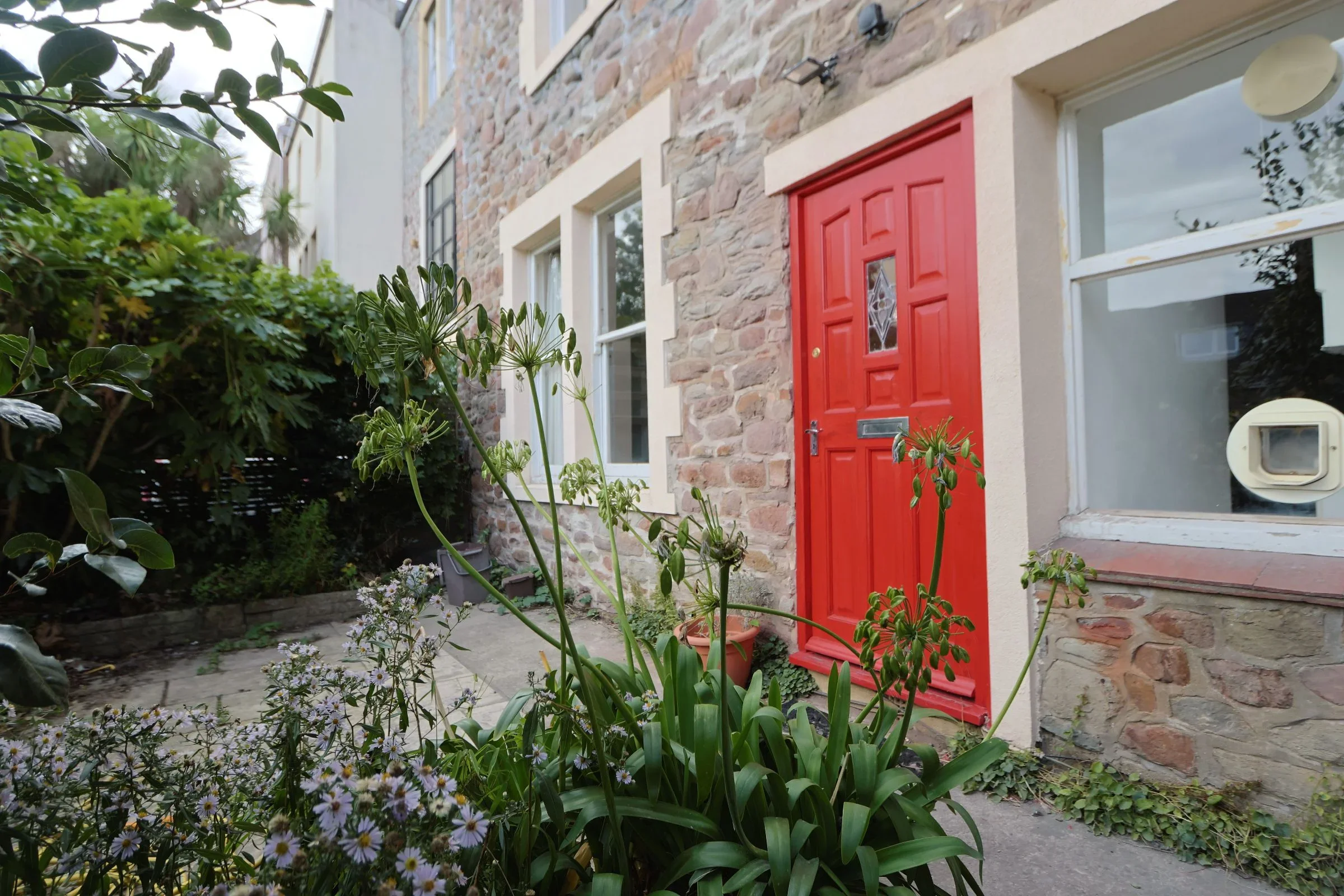 Flat Clarendon Road in Bristol