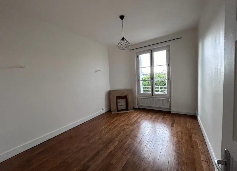 Appartement Rue Jehan de Saveuse à Blois