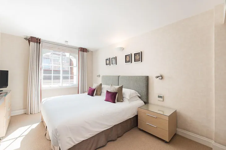 Flat St. Christopher's Place in City of Westminster