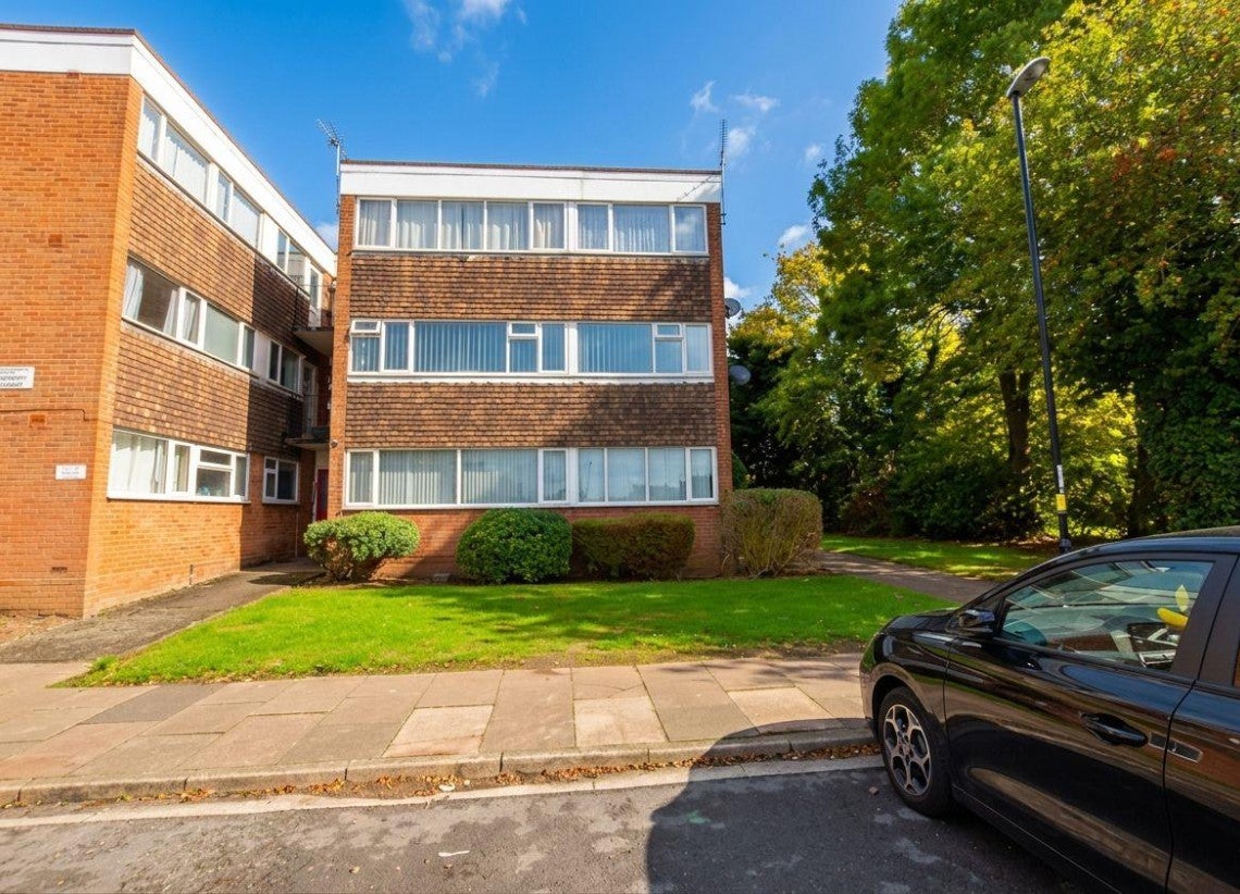 Flat Colina Close in Coventry
