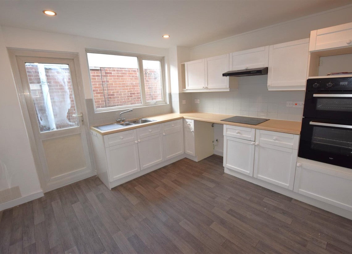 Flat Colina Close in Coventry