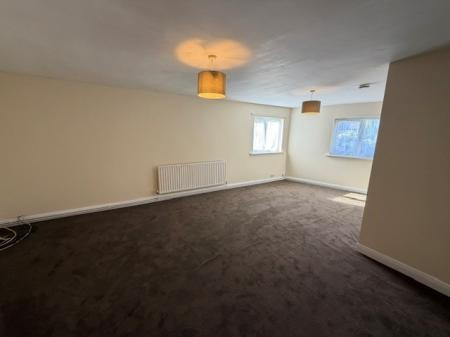 Flat Newmarket in East Lindsey