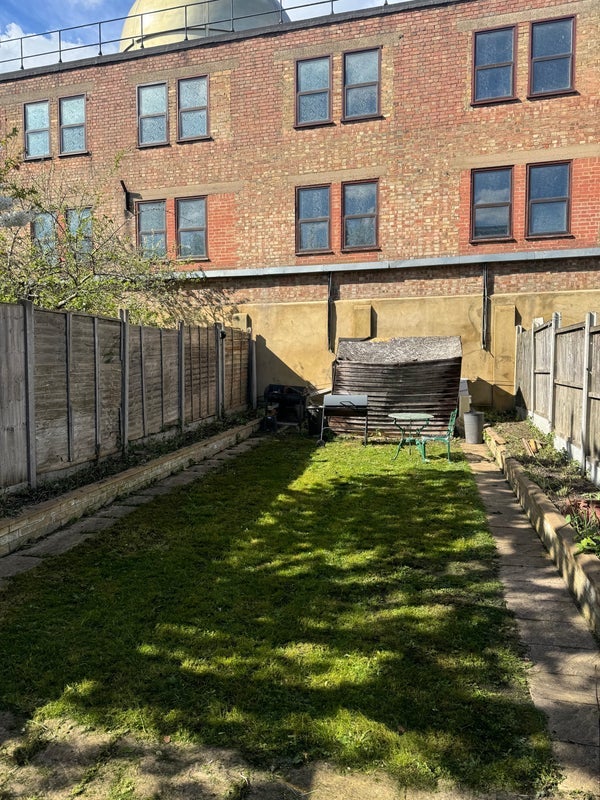 Room Thistlewaite Road in Greater London