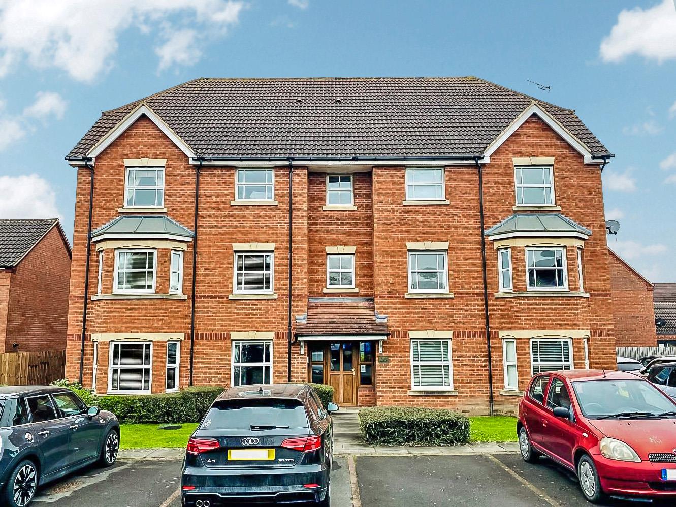 Flat Dey Croft in Warwick