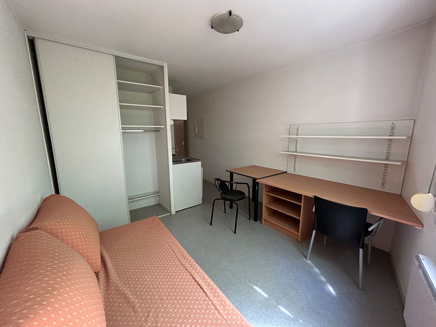 Flat Rue des Docteurs Charcot in Saint-Étienne