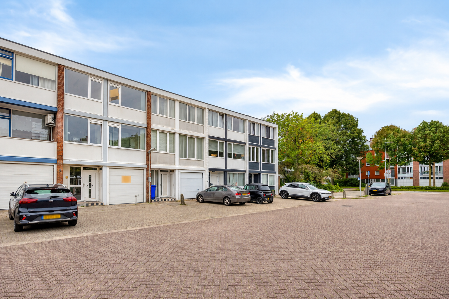 Huis Nederhoven 8 in Amsterdam