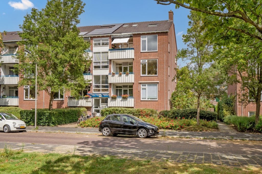 Appartement W.H. van Leeuwenlaan 128 in Delft