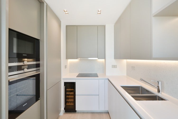 Flat Lever Street in Greater London