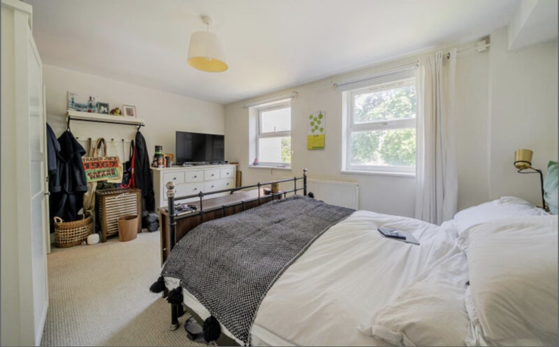 Room Camberwell Church Street in Greater London