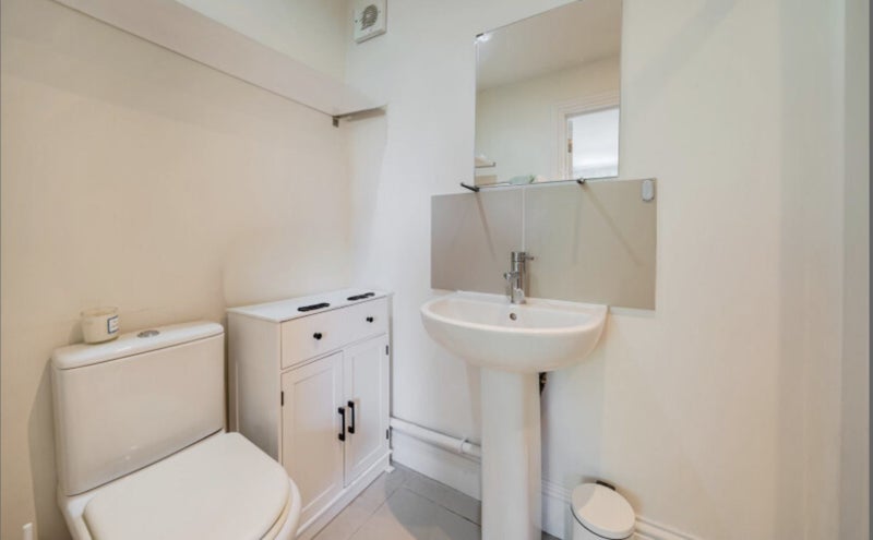 Room Camberwell Church Street in Greater London