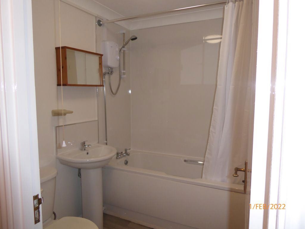 Flat Portstone Close in Duston