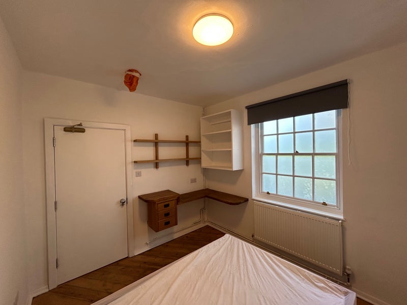 Room Gospatrick Road in Greater London