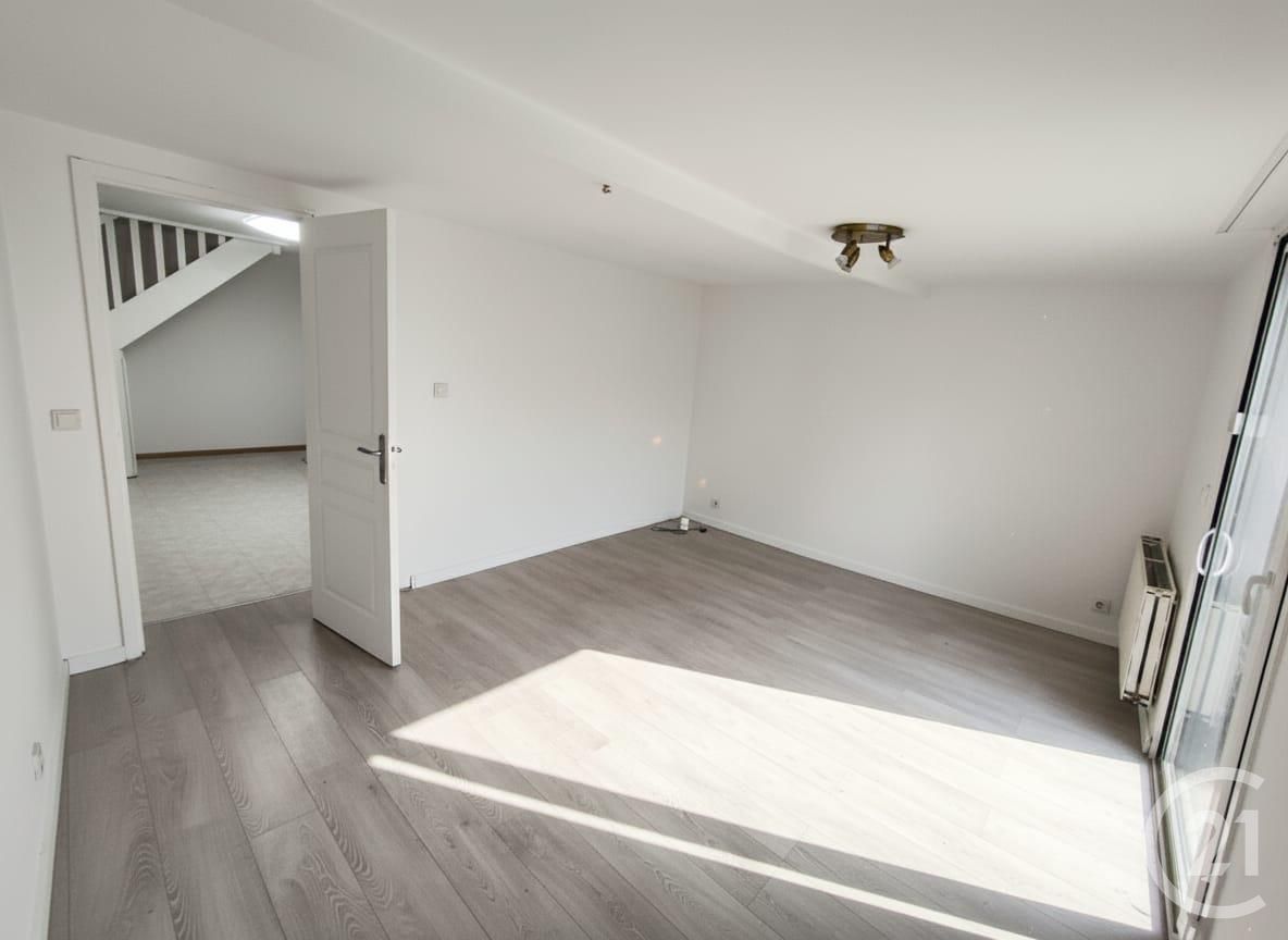 Maison Route d'Évry à Leudeville