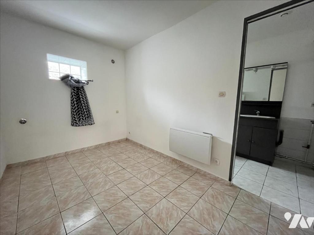 Flat Rue Alphonse de Neuville in Saint-Omer
