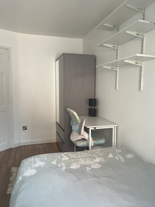 Room Dove Street in Bristol
