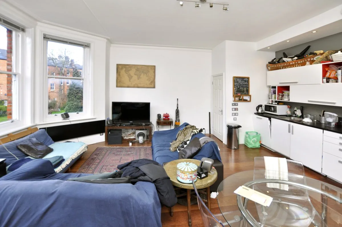 House Canfield Gardens in Greater London