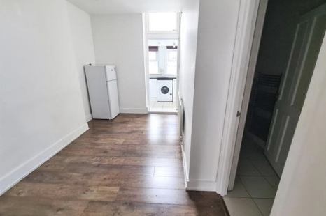 Room Westow Hill in Greater London