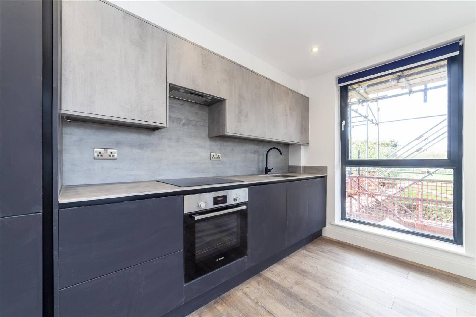 Flat Burlington Road in Greater London