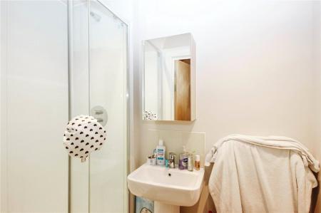 Flat Wadham Street in Weston-super-Mare
