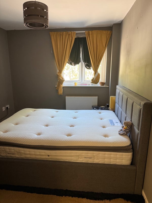 Room Cherry Tree Crescent in Bristol