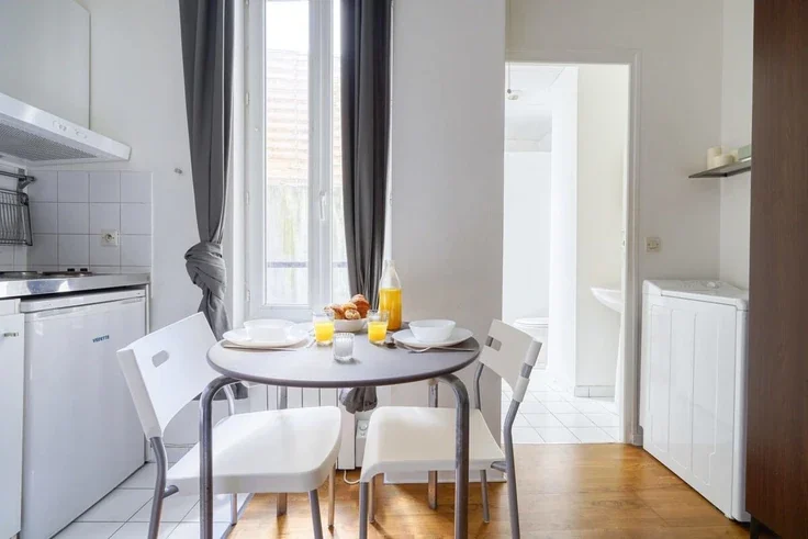 Appartement Rue des Moines à Paris