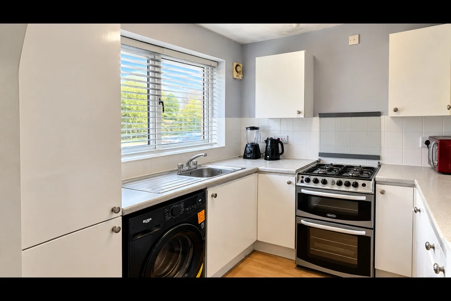 House St Asaph Road in Greater London