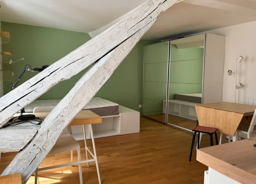 Appartement Rue de Charenton à Paris