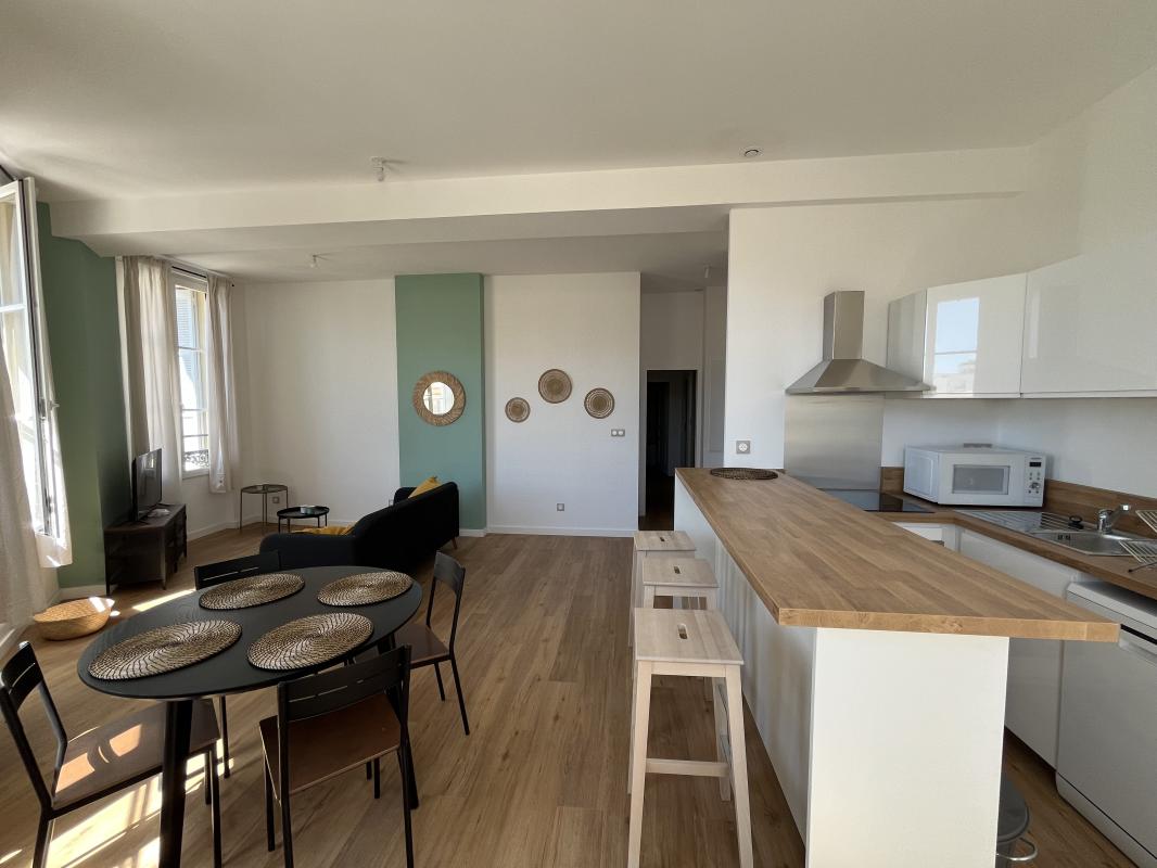 Flat Rue de la République in Marseille