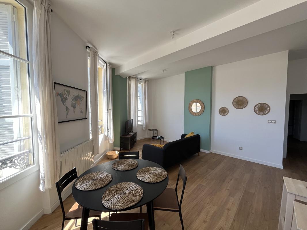 Flat Rue de la République in Marseille