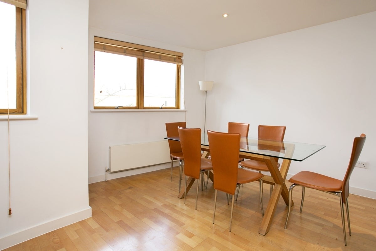 House Wilberforce Mews in Greater London