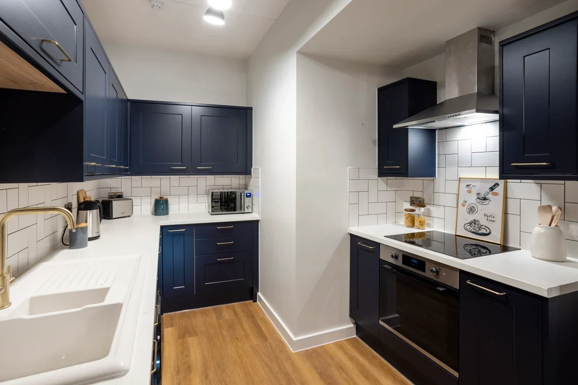 Flat Grosvenor Road in Greater London