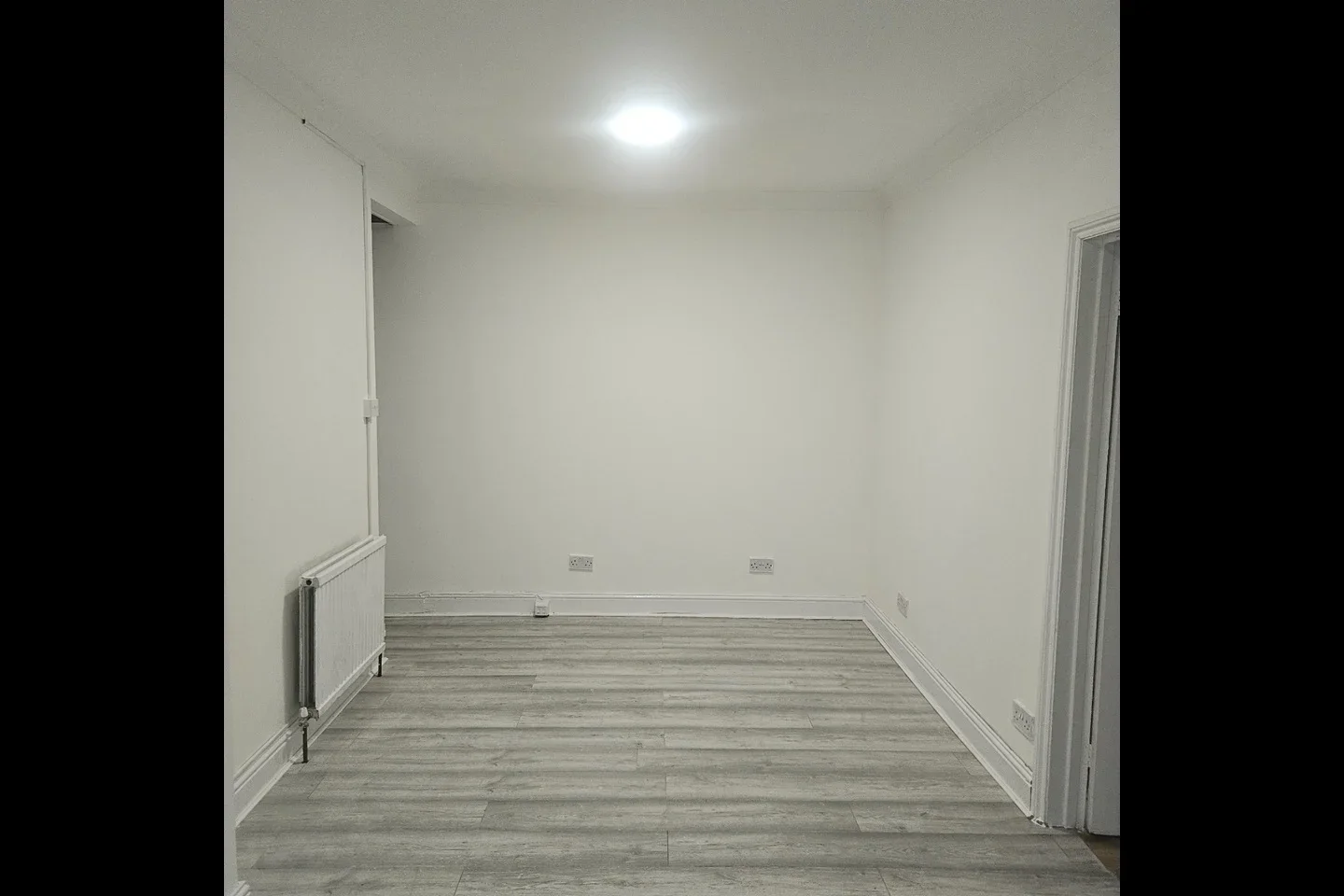 Flat Frimley Road in Greater London