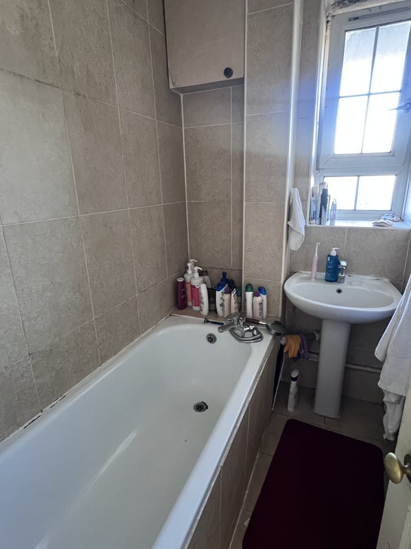 Room Pott Street in Greater London