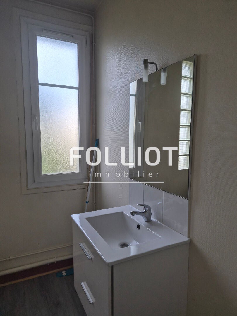 Flat Rue du Duc Rollon in Vire Normandie