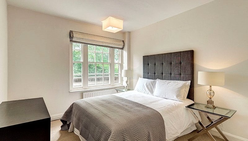 Flat Fulham Road in Greater London
