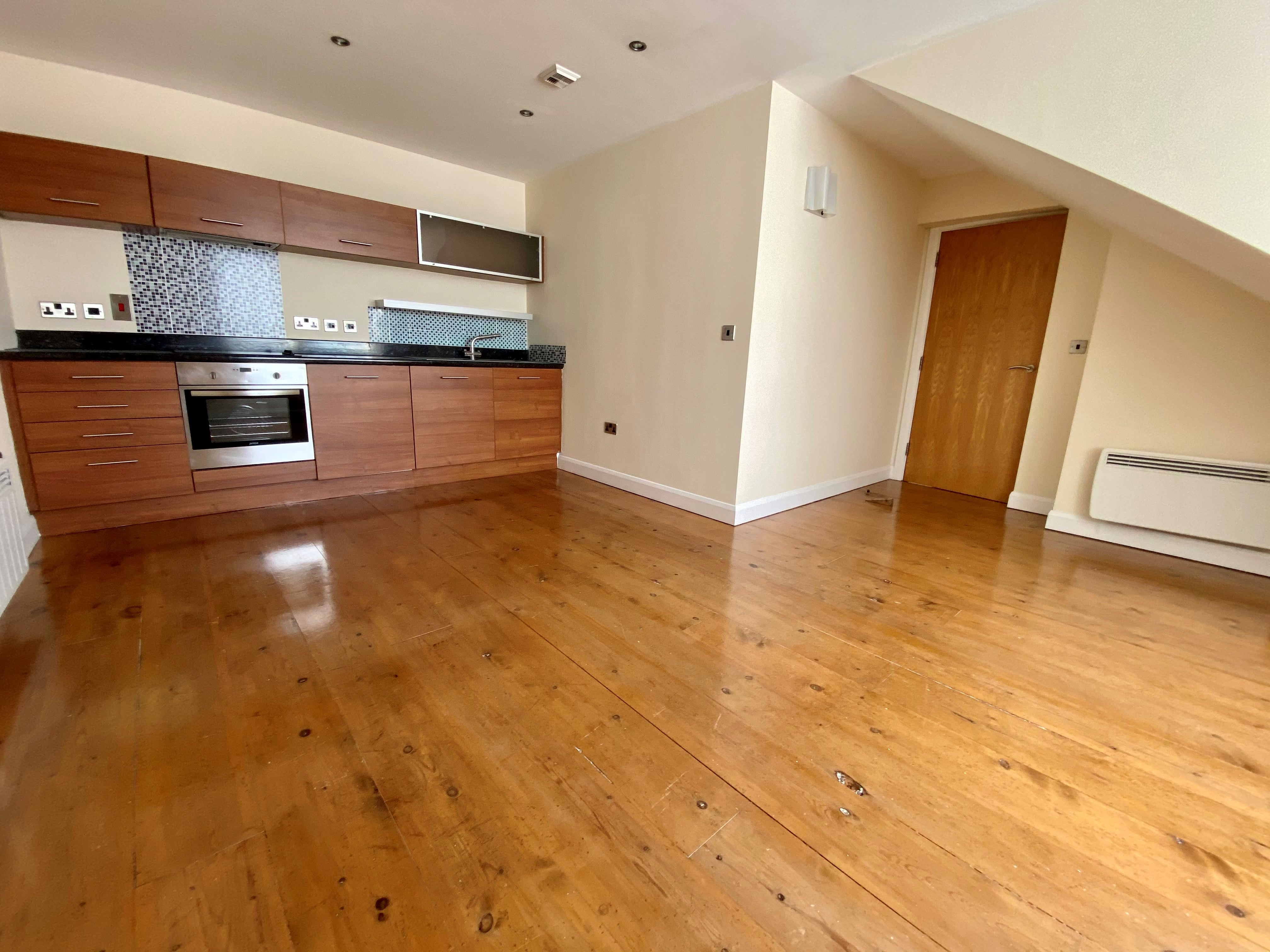 Flat Briggate in Bradford