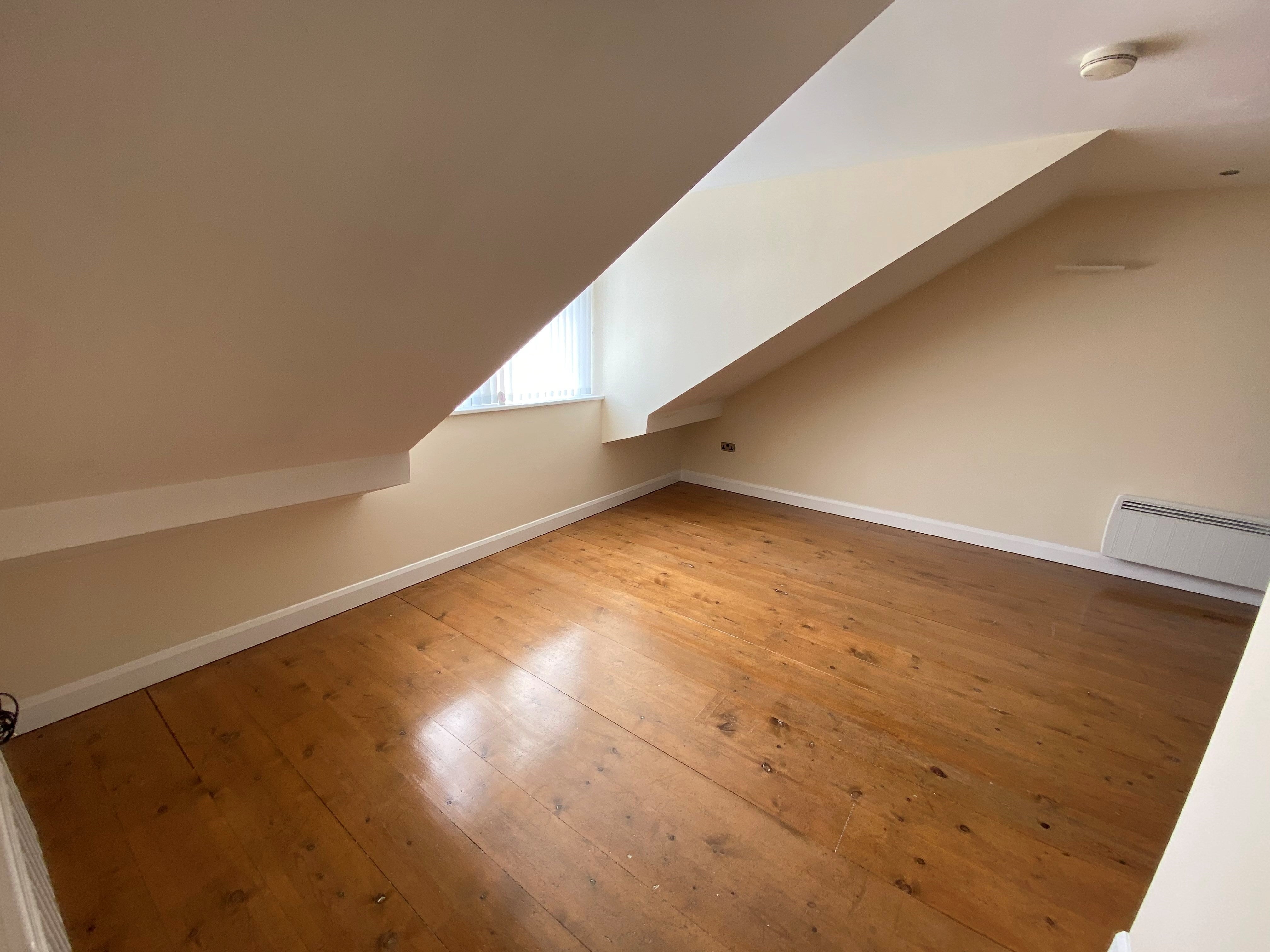 Flat Briggate in Bradford