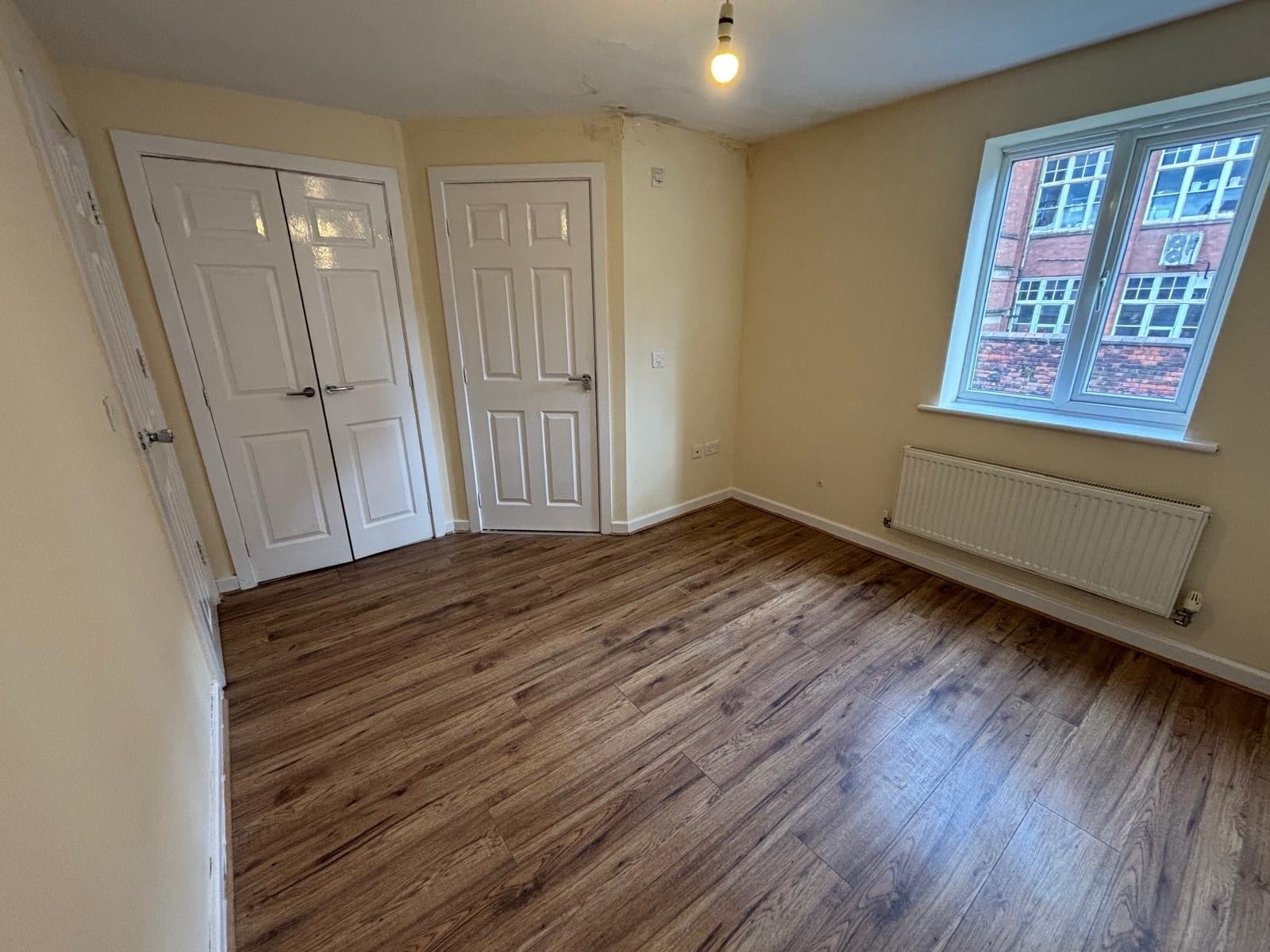 House Paprika Close in Manchester