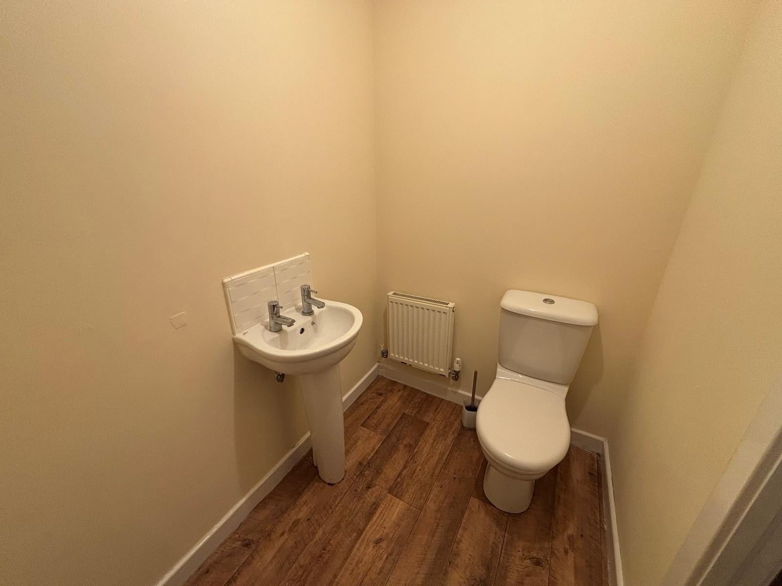 House Paprika Close in Manchester