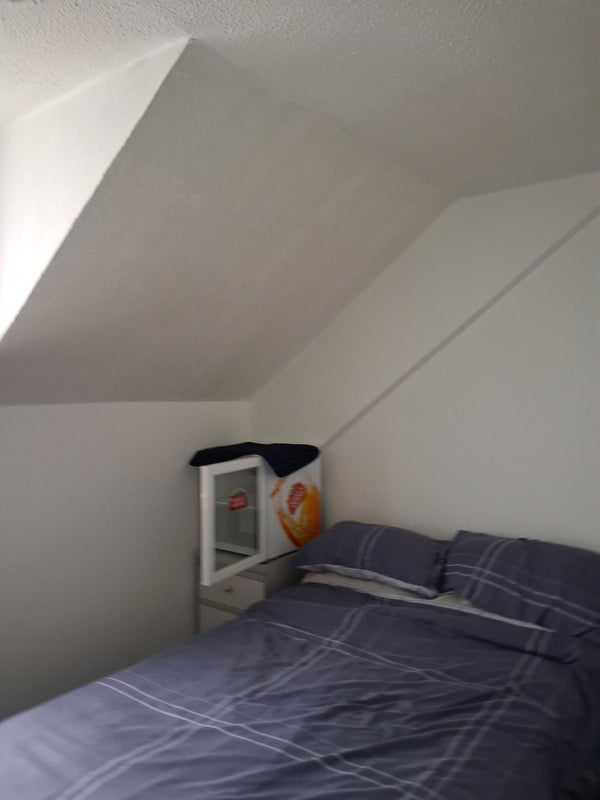 Room Berridge Road in Greater London
