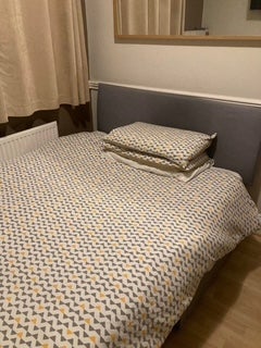 Room Overtons Close in Warwick