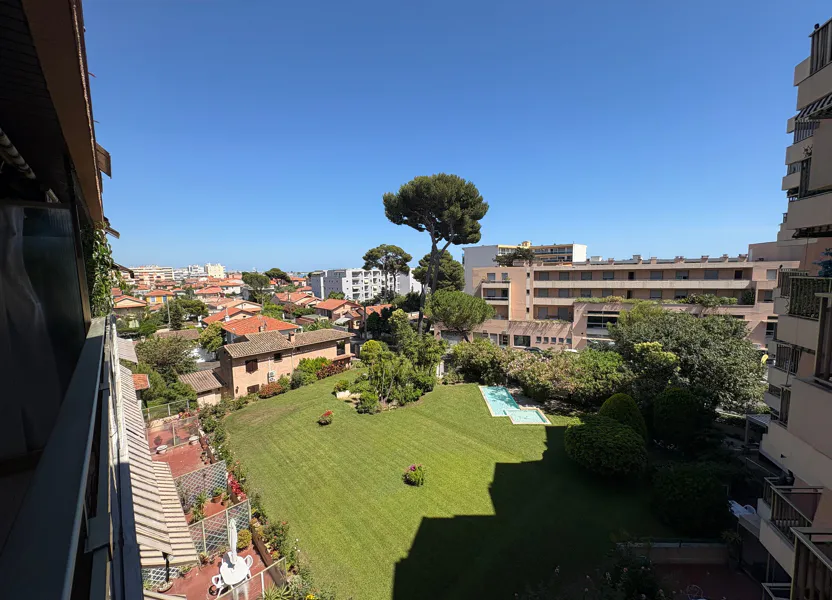 Appartement Avenue de la Serre à Cagnes-sur-Mer