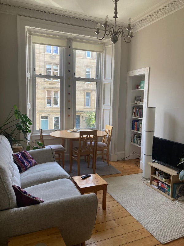 Room Comely Bank Street in City of Edinburgh