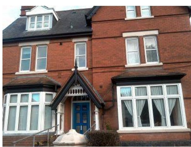 Flat Wentworth Road in Birmingham