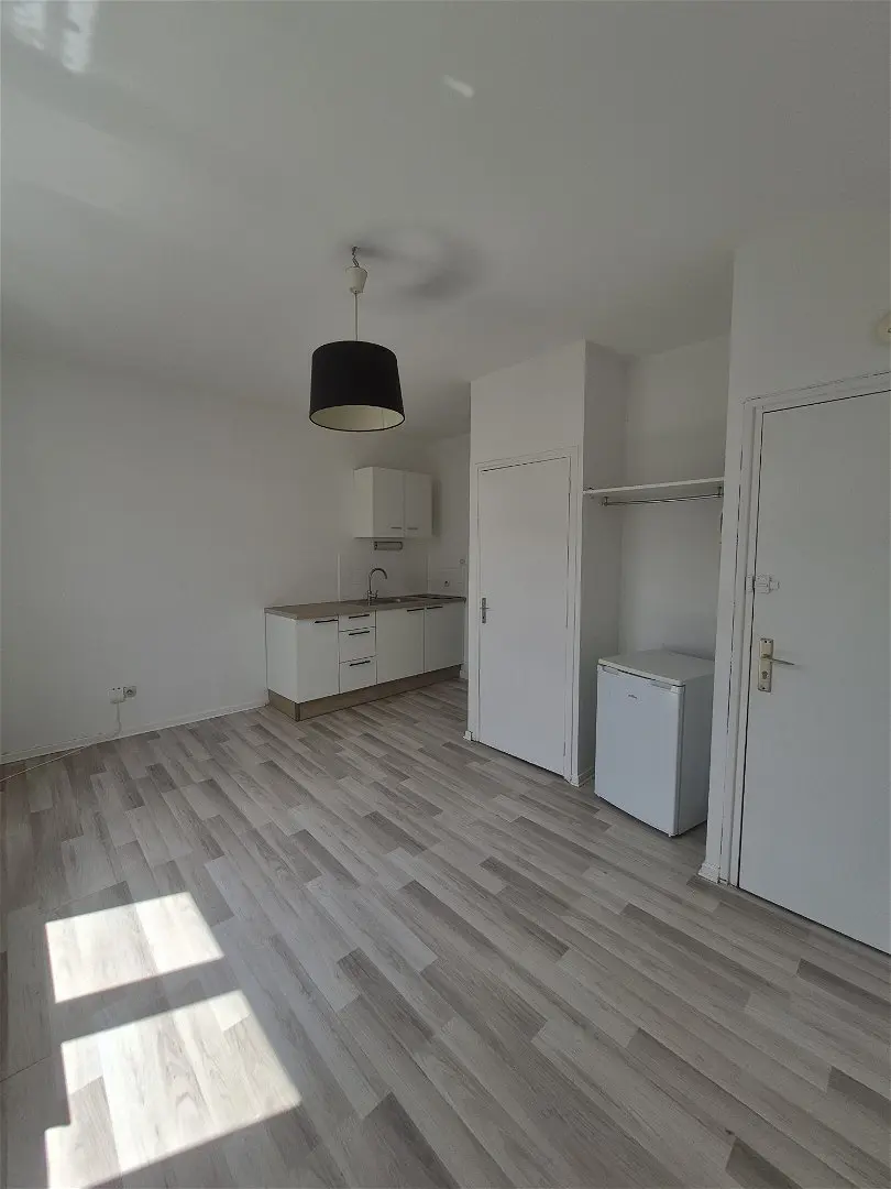 Appartement Rue du Faubourg de Roubaix à Lille