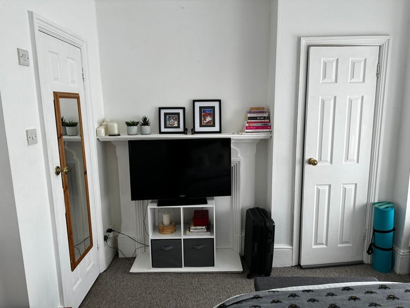 Flat East Park in Crawley