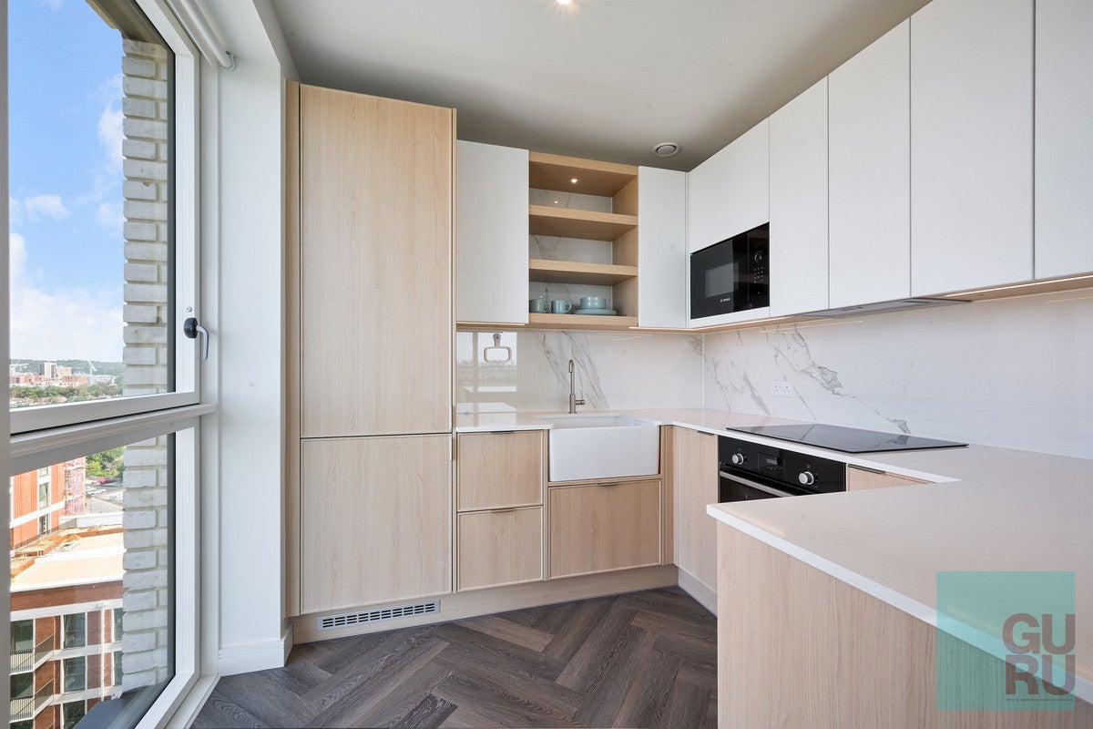 Flat Lindley Street in Greater London