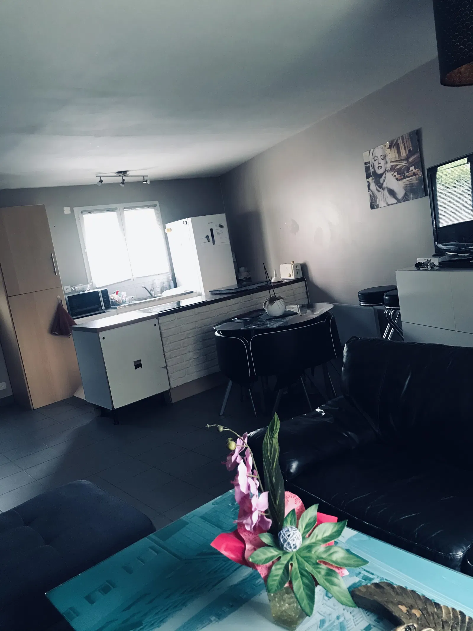 Room Rue de la Matafanière in Saint-Genis-les-Ollières
