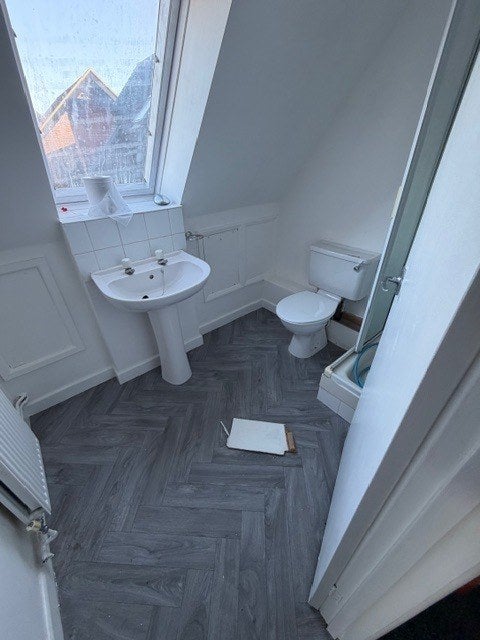 Flat Studley Road in Luton