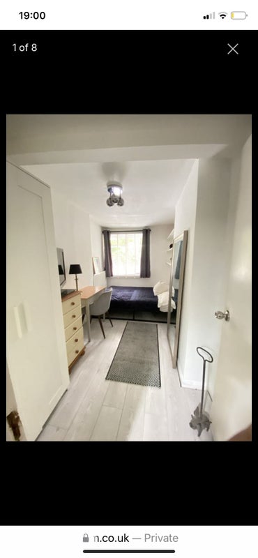 Room Grosvenor Avenue in Greater London